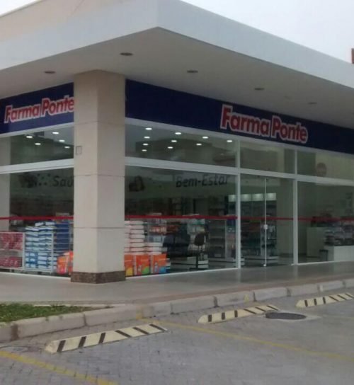 Best Center Itapetininga - Vila Rio Branco Farma Ponte lateral