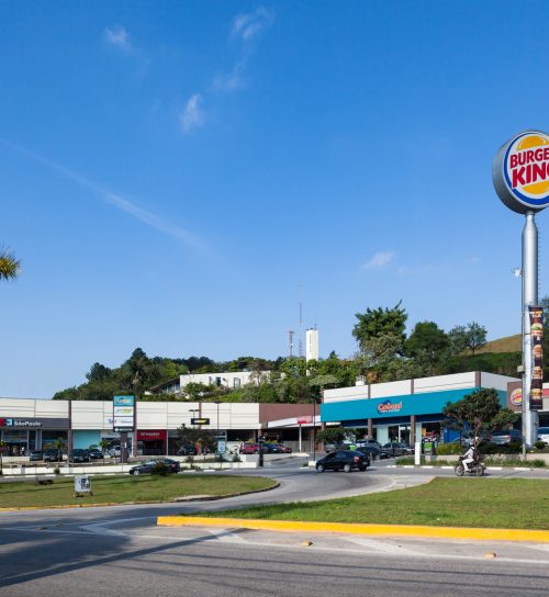 Best Center Embu das Artes - Elias Yazbek letreiro Burger King