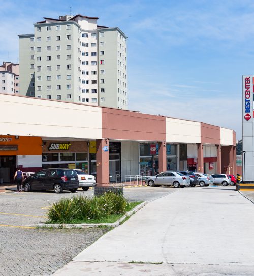 Best Center Santo André - Pirelli visão externa estacionamento