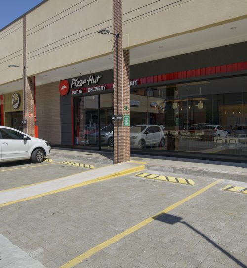 Best Center Campinas - Chácara Primavera Pizza Hut e estacionamento