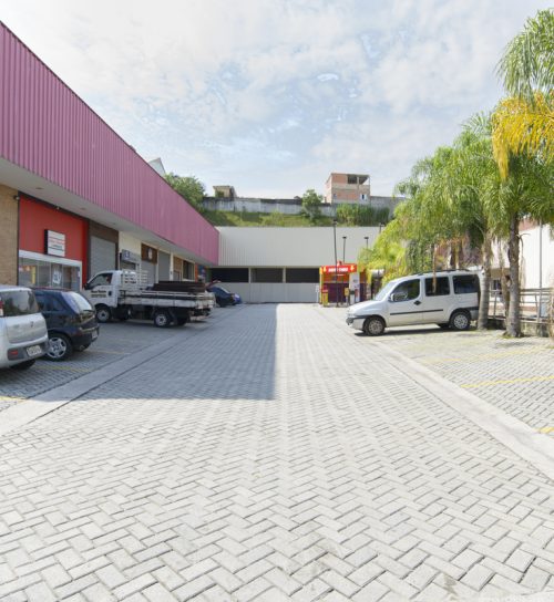 Best Center Ellis Maas área externa