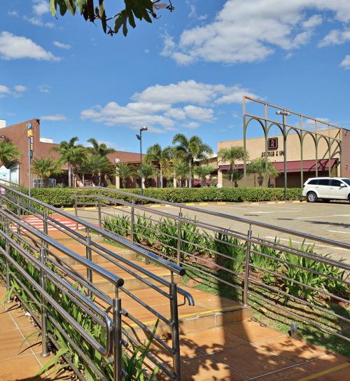 Best Center Ribeirão Preto - Guaporé estacionamento