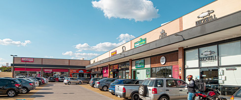 Imagem de um centro comercial da Best Center.